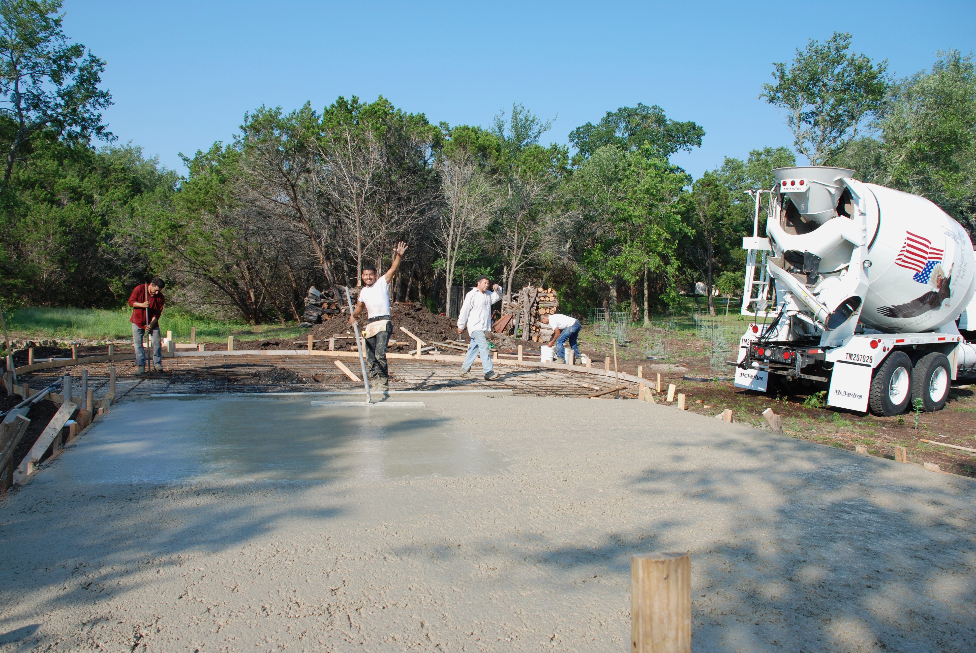 2010-05-29-34 Firepit Construction.jpg
